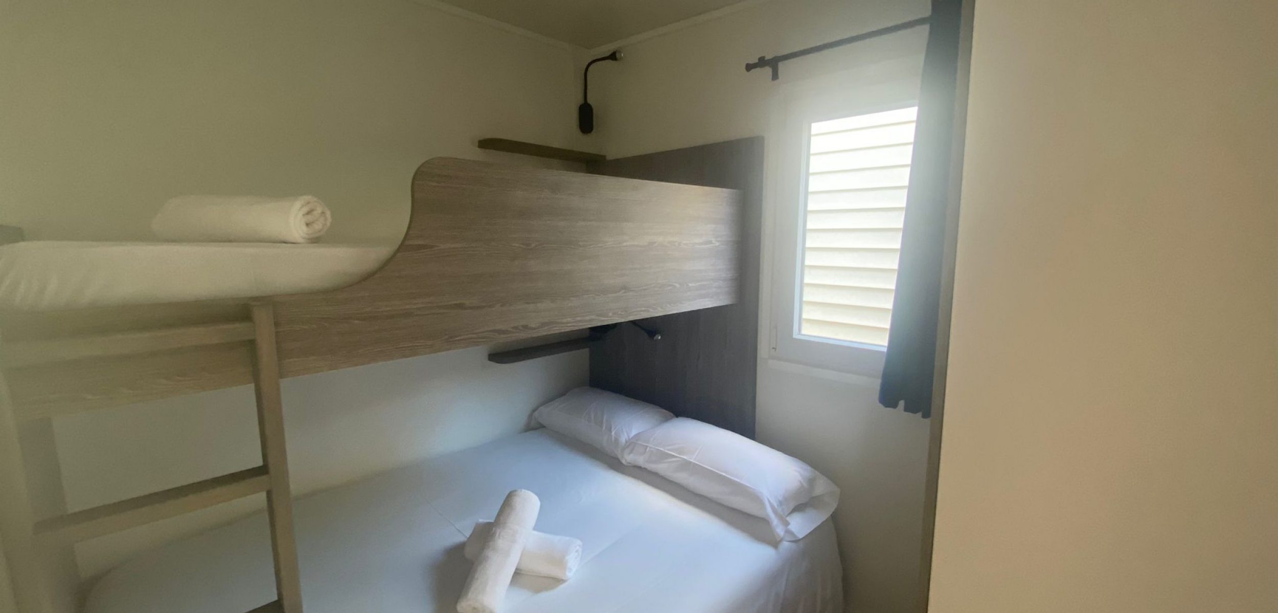 PHOTO-2023-04-12-19-31-52